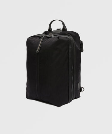 Studio 2 Vegan Bag Caraa