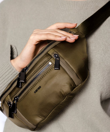 Sling Small Bag Caraa