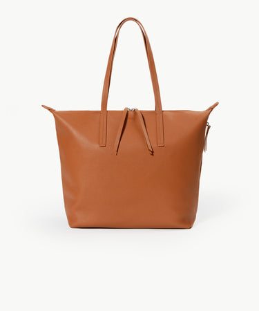 Studio Tote Caraa