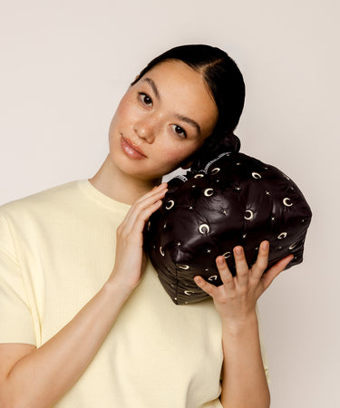 Luna Pouch Bag Caraa