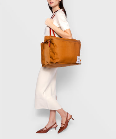 Market Lightly Loved Sample Bag Caraa